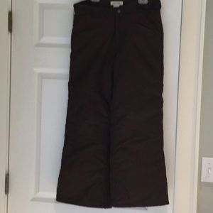 Cherokee ski and snow pants. Elastic lined legs.